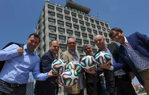 Ceremonia de deschidere a Cupei Mondiale FIFA 2014 se vede la TVR