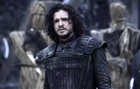 Kit Harington nu are voie să se tundă