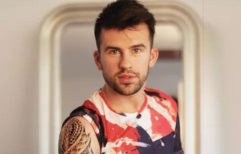 Câştigătorul "X Factor" Florin Ristei a vrut să aibă muzica şi ... pe piele | FOTO