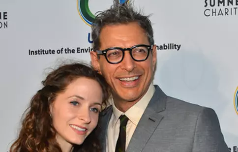 Jeff Goldblum s-a logodit în Hawaii