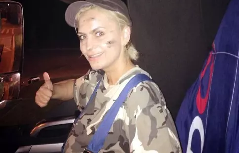 Paula Chirilă, şofer de tir pentru o zi la filmările “DISCOTE-K”