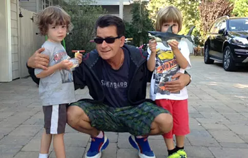 Charlie Sheen mai vrea copii