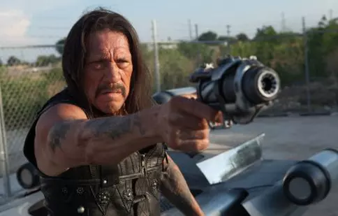 Machete: ucigaş meseriaş