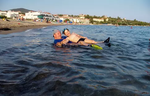 Octavian Păscuţ şi-a petrecut vacanţa pe tărâmuri greceşti