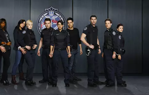 Sezonul 5 din “Ofiţeri începători”, de astăzi, la Diva Universal