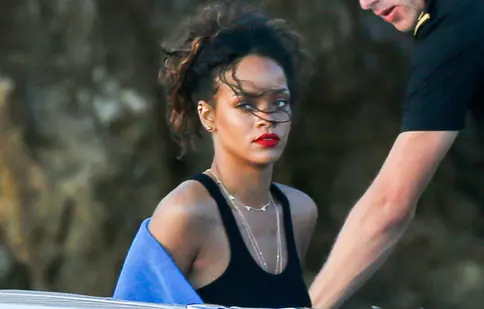 Rihanna va juca în noul film Bond
