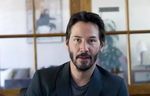 Keanu Reeves se plânge de lipsă de oferte