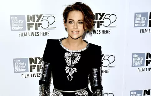 Kristen Stewart nu pleacă urechea la critici