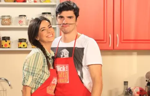 Alex Bogdan găteşte franţuzeşte la „Click! Poftă bună!“