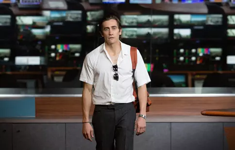 Jake Gyllenhaal plânge în avioane