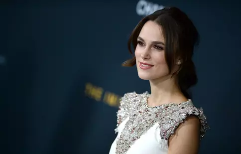 Keira Knightley se deghizează în public