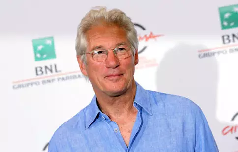 Pe Richard Gere îl așteaptă un divorț costisitor