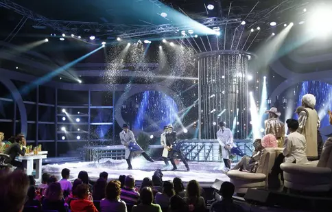 Sâmbătă, la “Te cunosc de undeva!”, este seara travestiurilor 