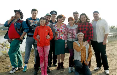 Echipa din ”Las Fierbinți” muncește la sezonul 7