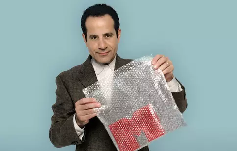 Sezonul 8 al serialului „Monk”, se încheie diseară, la Universal Channel