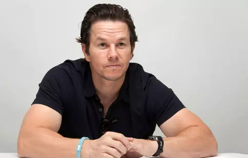 Mark Wahlberg s-a temut că fraţii lui îi vor strica reputaţia