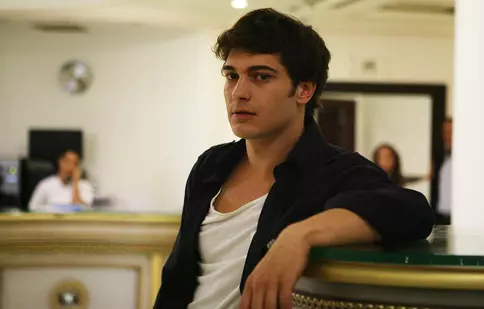 Çağatay Ulusoy, din „Yaman”, a suferit de fobia vorbitului în public