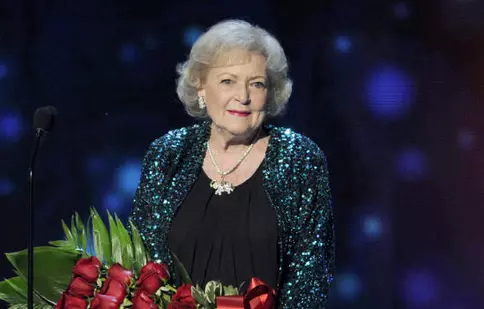 Betty White a murit cu câteva săptămâni înainte de a împlini 100 de ani