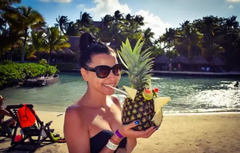 Corina Caragea și-a petrecut ziua de naștere la plus 30 de grade | FOTO