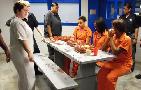 Un nou sezon „Gustul vieții după gratii” începe diseară la Crime + Investigation