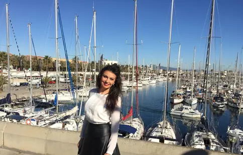 Olivia Păunescu și-a serbat ziua de naștere la Barcelona