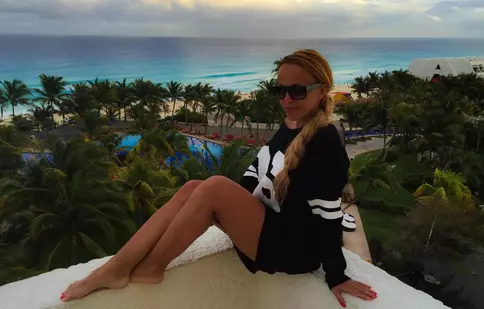 Anda Adam a stabilit data nunţii: se mărită în iunie | Galerie foto din vacanță