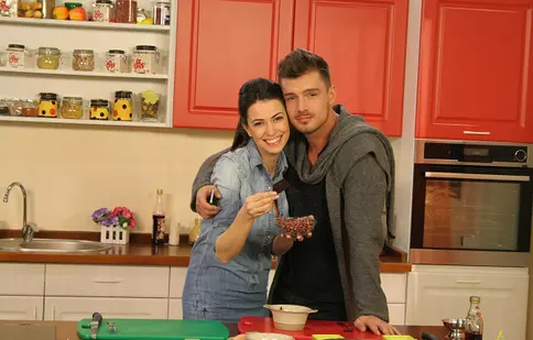 Bogdan Vlădău găteşte în ajunul Zilei Femeii, la „Click! Poftă Bună!”