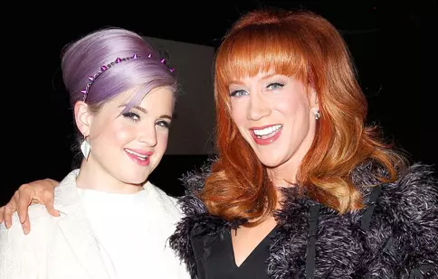 Postul E! a hotărât: Emisiunea „Fashion Police” se amână pentru la toamnă