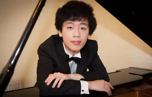 Solişti şi dirijori între 18 şi 27 de ani, la Sala Radio, la Euroradio Youth Concert