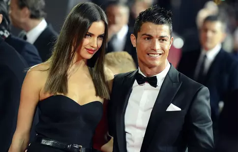 Irina Shayk se simţea urâtă alături de Cristiano Ronaldo