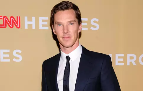 Benedict Cumberbatch este din nou Sherlock pentru o reclamă