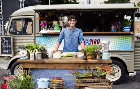 „Donal, eroul din bucătărie” începe la TV Paprika în această după-amiază