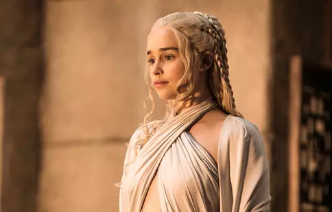 La finalul filmărilor pentru „Urzeala tronurilor”, Emilia Clarke și-a făcut o schimbare de look
