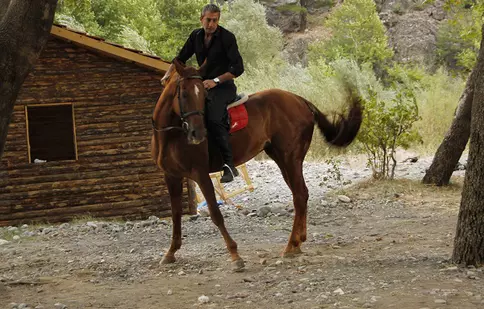 „Dila” începe diseară la Kanal D | Erkan Pettekaya („Trădarea”) e protagonistul