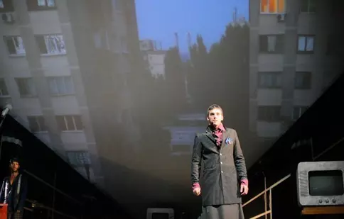 TVR 2 difuzează, în premieră, „Hamlet”, cu Ofelia Popii și Mariana Mihu