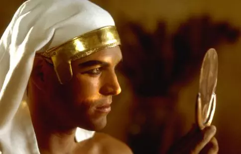 La început a fost cuvântul