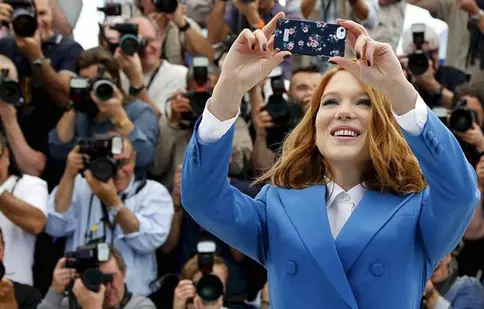 Fără selfie-uri la Cannes!