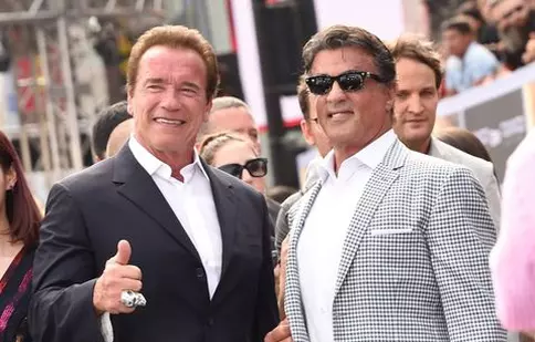 Schwarzenegger l-a invitat Stallone la premiera „Terminator Genisys”. VIDEO
