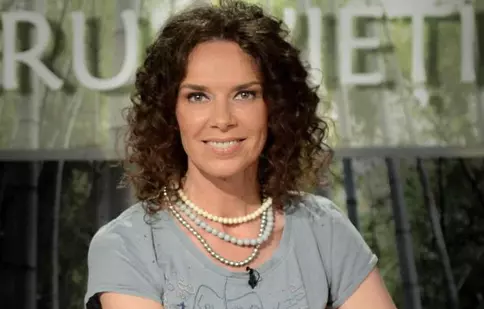 Mirela Vaşadi discută despre hrana şi somnul de calitate la „Atelierul vieții”