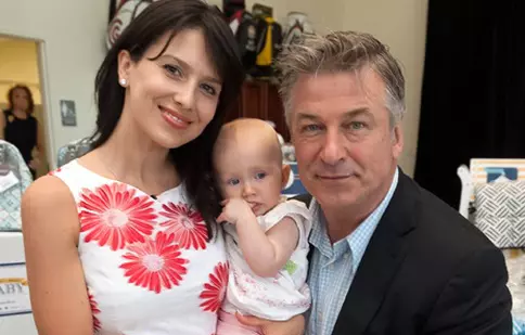 Alec Baldwin a devenit tată pentru a treia oară