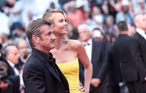 Cu cine a înlocuit-o Sean Penn pe Charlize Theron?