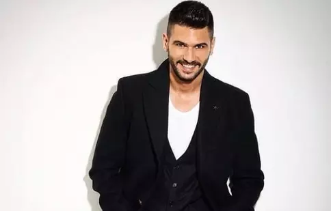 Începe “Prizoniera dragostei”. În rolul principal, cel mai râvnit burlac al Turciei