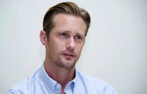 Alexander Skarsgard nu avea succes la fete în liceu