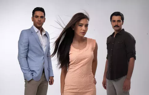 „Un destin la răscruce” începe, diseară, la Kanal D, în locul lui „Yaman”