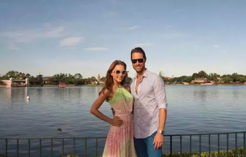 Sebastian şi Angelique au sărbătorit un an de relaţie