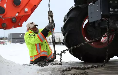 Un sezon nou din „Camionagiii ghețurilor”, la HISTORY®
