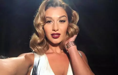 Alina Eremia a lansat piesa „Filme” (feat. Rashid)