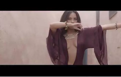 Inna cântă în arabă în cel mai recent videoclip, “Yalla”