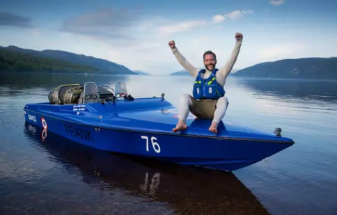 Discovery Channel aduce o nouă serie de inginerie extremă: “Pasionat de motoare”