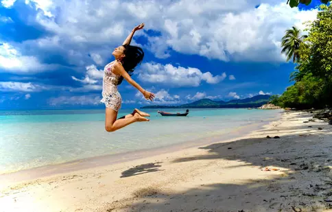 Corina Caragea a sărbătorit 33 de ani la 33 de grade!